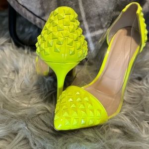 Neon Yellow heels